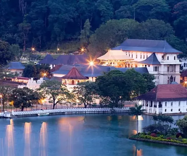 Sri Dalada Maligawa (Temple of the Tooth)